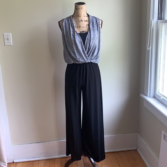 Lord & Taylor black white grey colorblock wide leg Jumpsuit S sleeveless - Picture 1 of 9